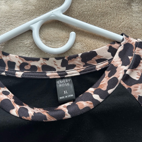 •Top• - Picture 5 of 5